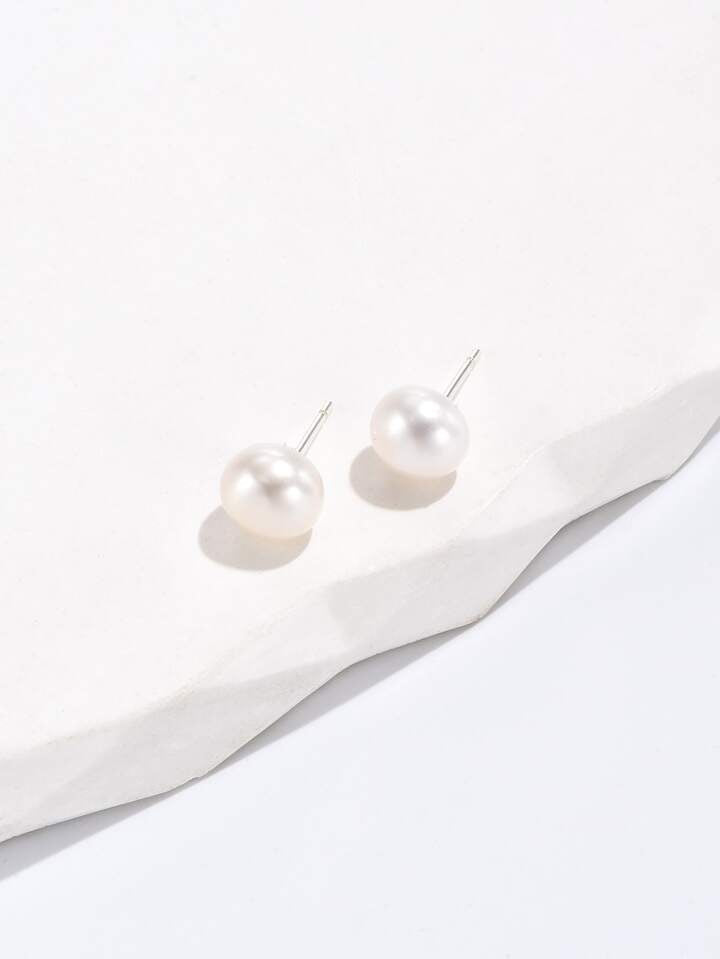 PEARL STUDS