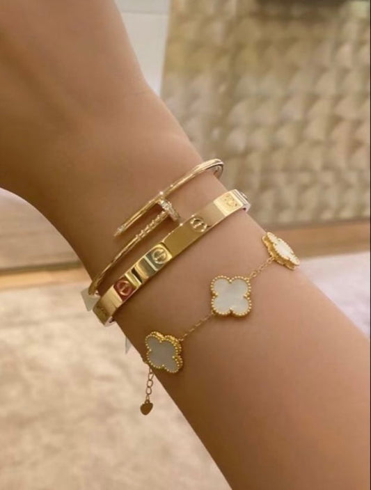 White Clover Bracelet