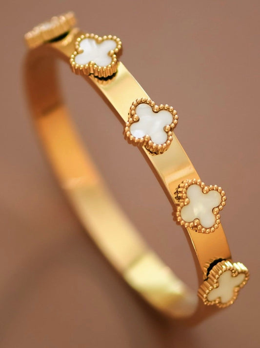 Clover Band