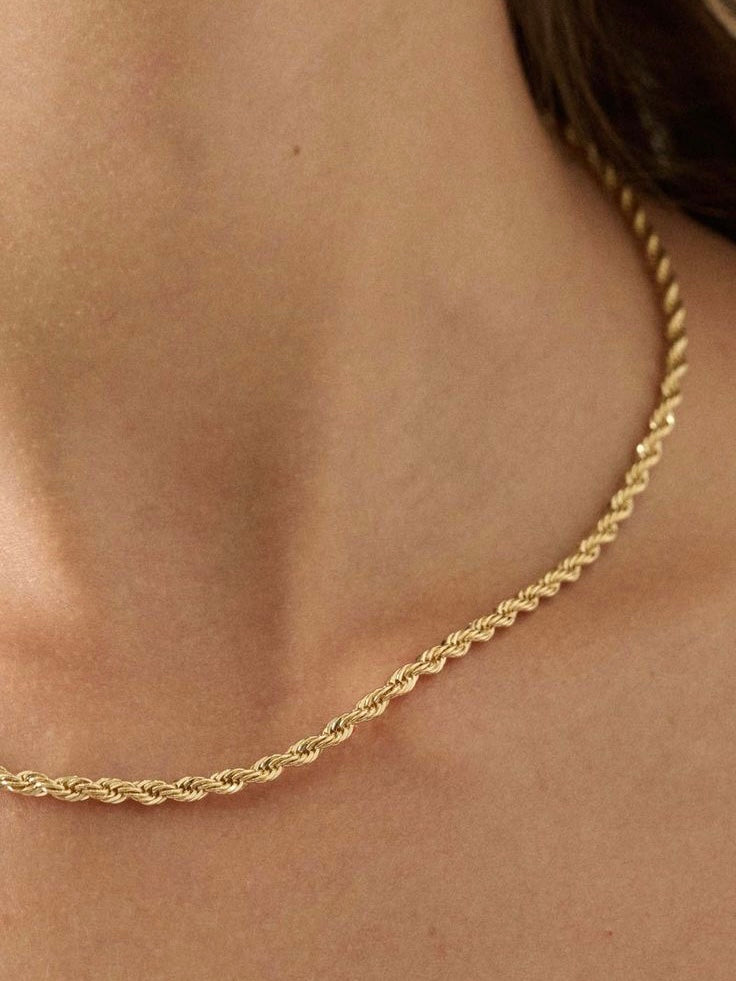 Rope chain necklace