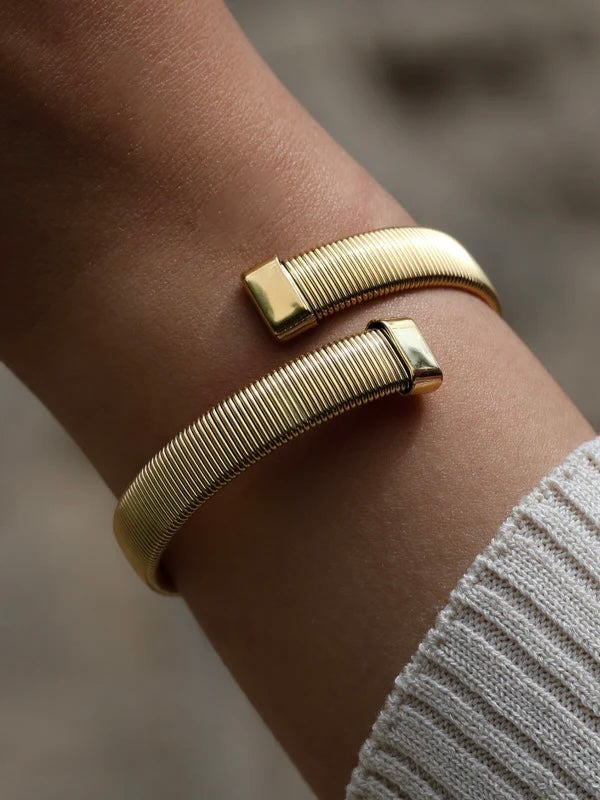 Ora bracelet